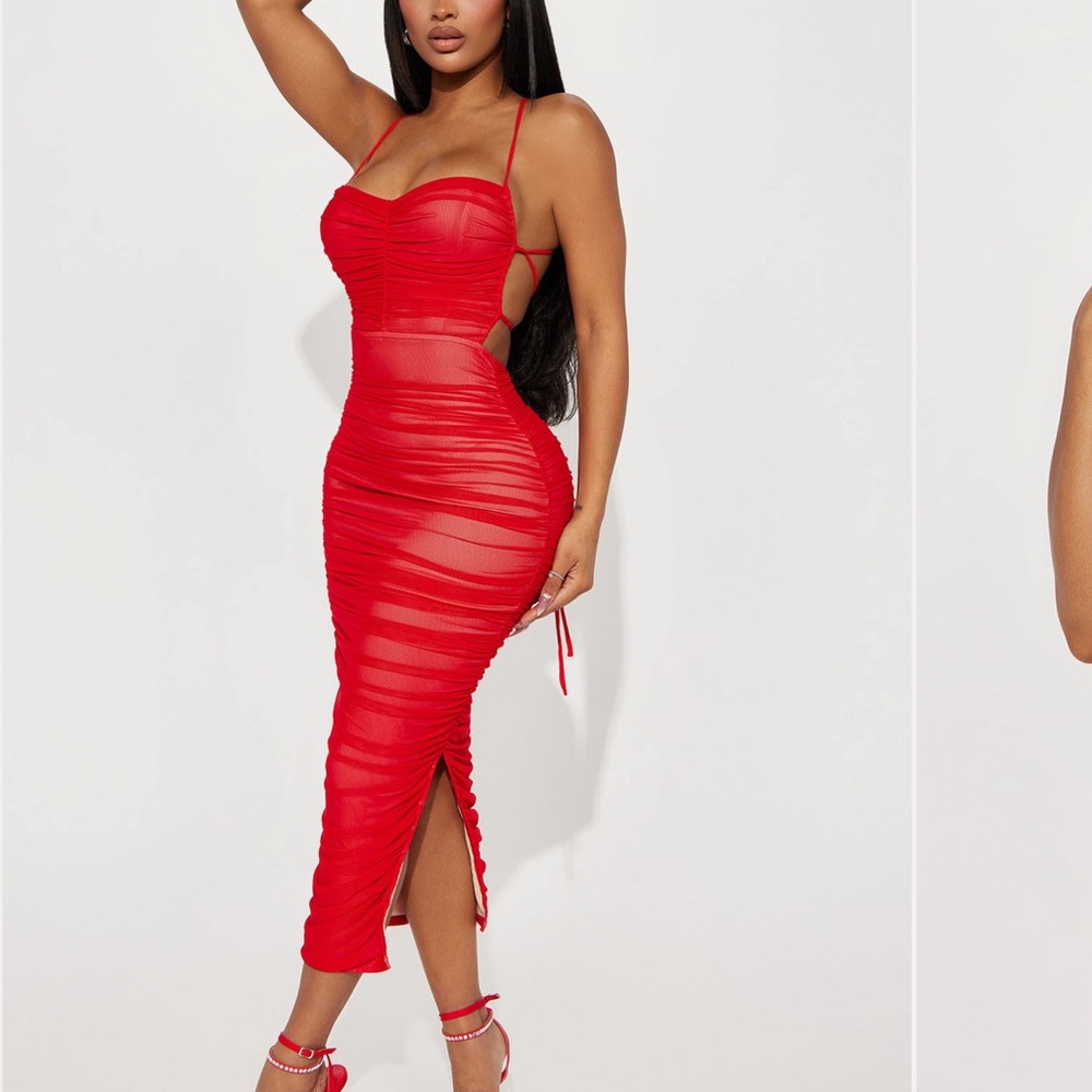 Elegant Red Ruched Dress